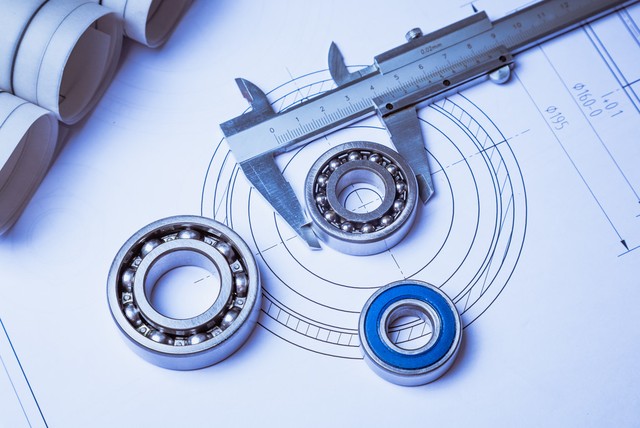 角接觸球軸承的預(yù)負(fù)荷應(yīng)該加多大？